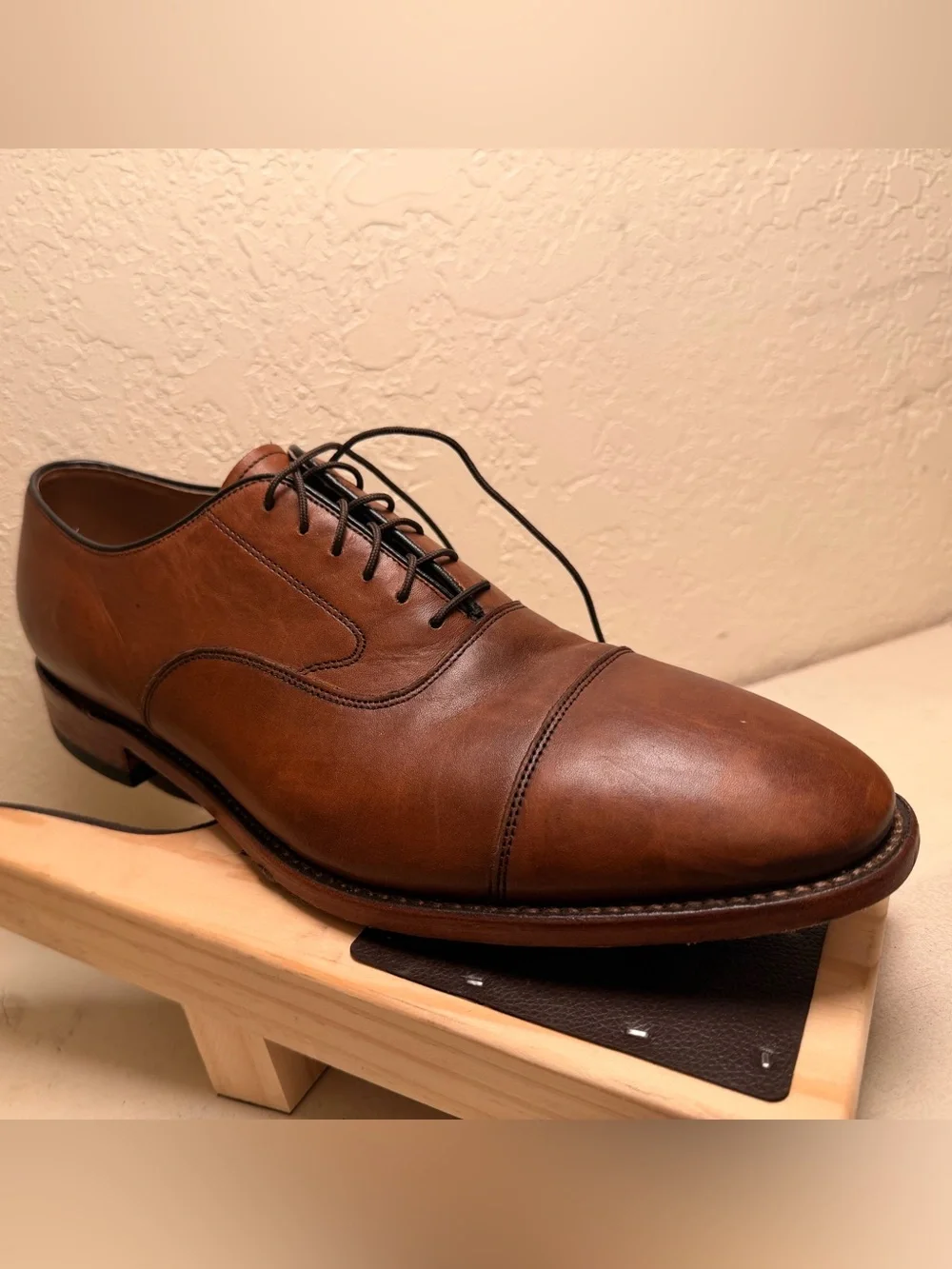 Johnston & Murphy Brown Cap-Toe Oxford Dress Shoes